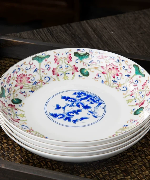 Jingdezhen antique-style ceramic bowl with famille rose lotus design, stemmed rice bowl, noodle bowl, plate, spoon, and dish set, bone china bowl.