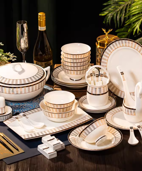 Bowl and plate set, European style household tableware set, high-end Jingdezhen gold-rimmed bowls and plates combination